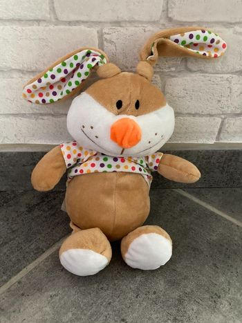 Lapin en peluche