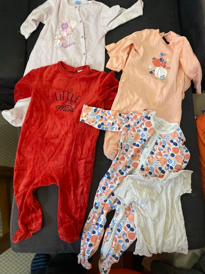 Lot pyjamas 12 mois - photo numéro 6