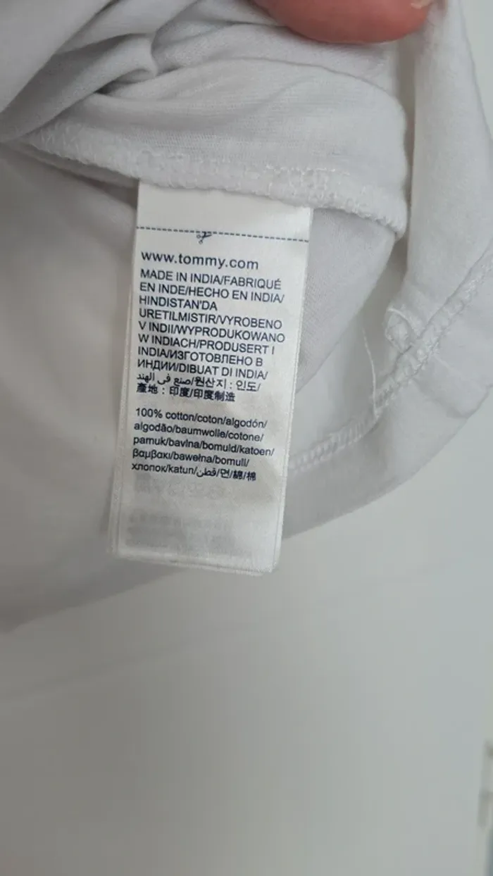 Tee shirt Tommy Hilfiger - photo numéro 4