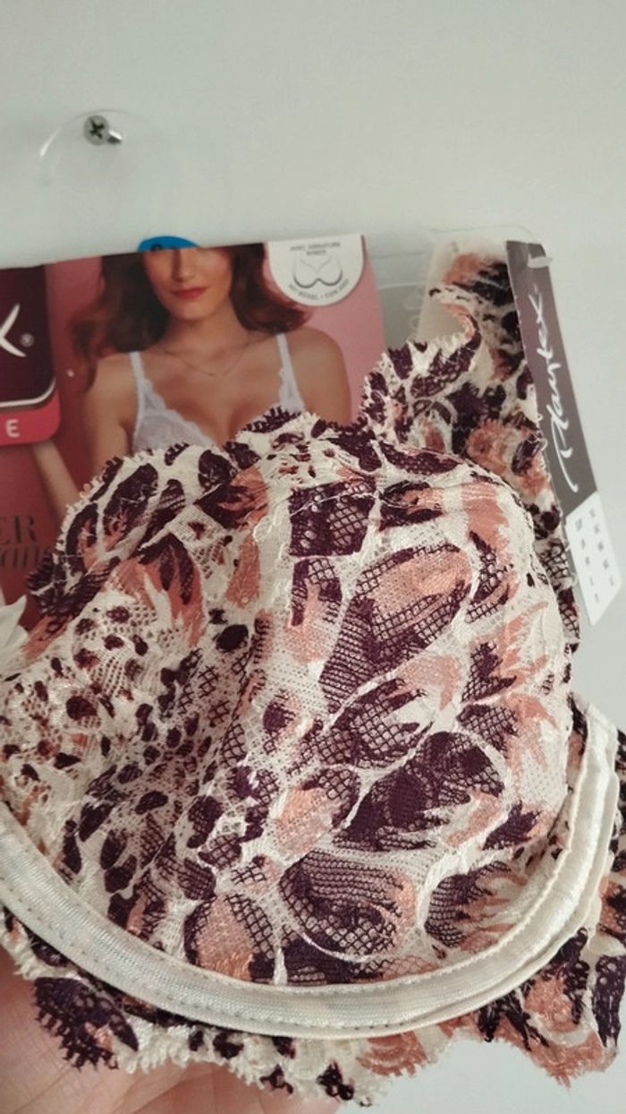 Soutien gorge Playtex taille 90c prune crème corail - photo numéro 8
