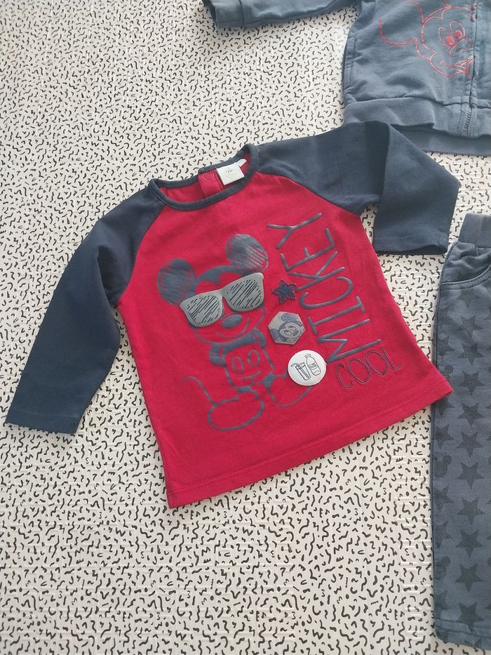 Ensemble Disney Baby 12 mois - photo numéro 2