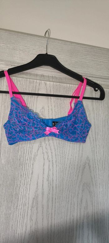 soutien gorge Undiz rose et bleu