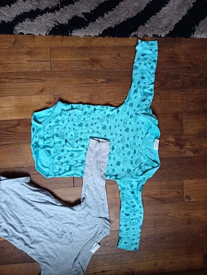 Lot de 2  bodies garçon - photo numéro 3