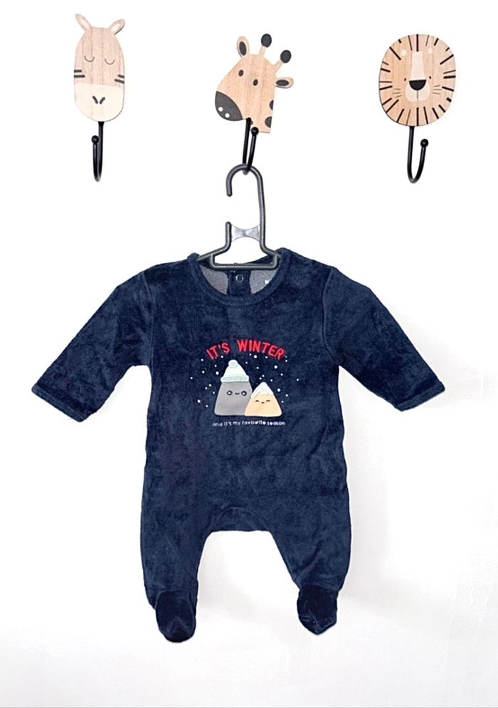 Pyjama en velours taille 1 mois