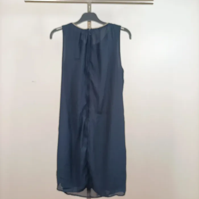 Robe bleu marine fluide H&M taille 38 sans manches col rond A886 - photo numéro 2