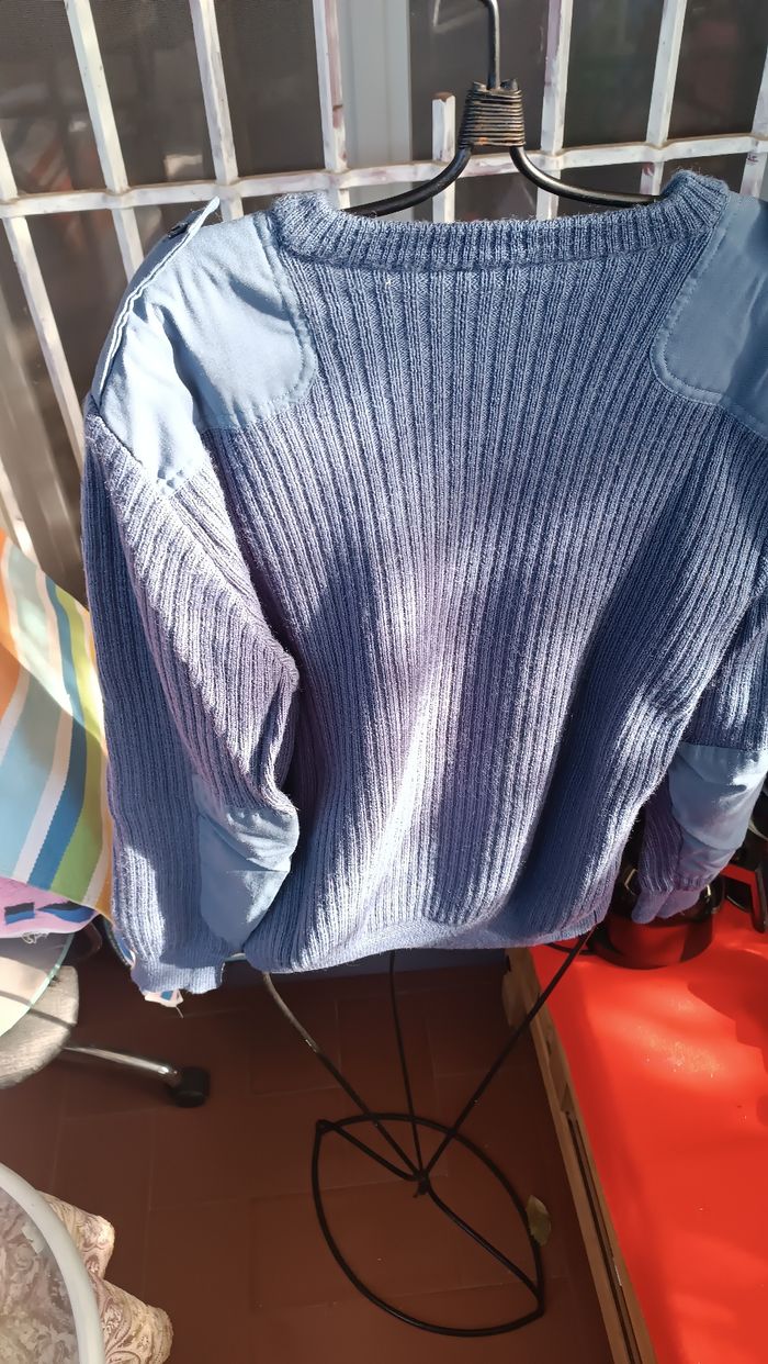 Pull  col v 100 % laine taille l - photo numéro 3