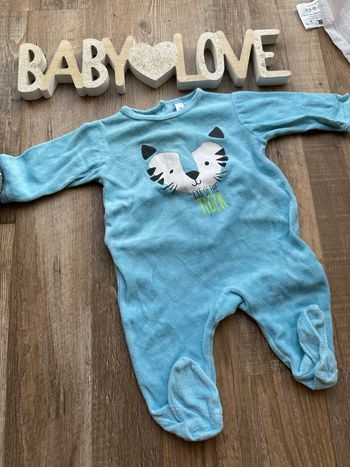 - Pyjama  - 3 mois - Très bon état