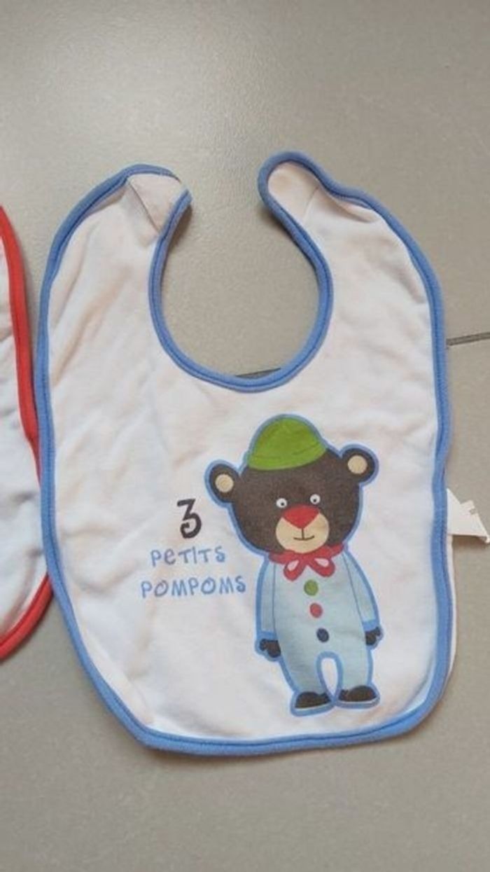 Bavoirs à scratch - photo numéro 3