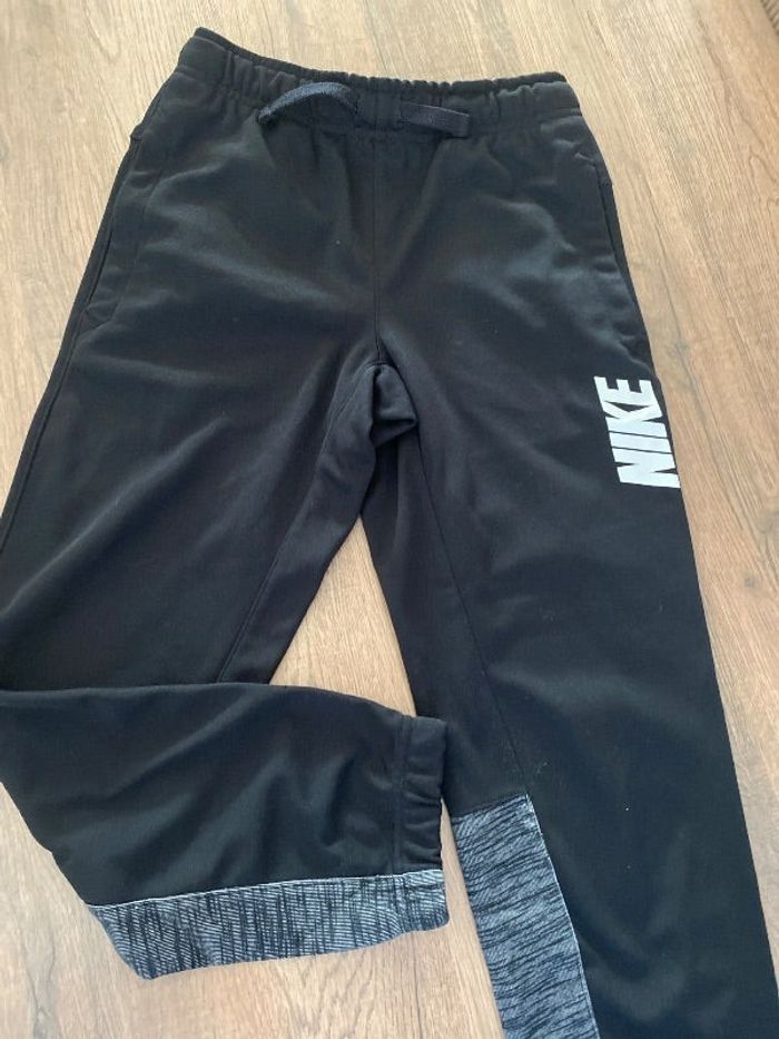 Pantalon sport taille 10 ans