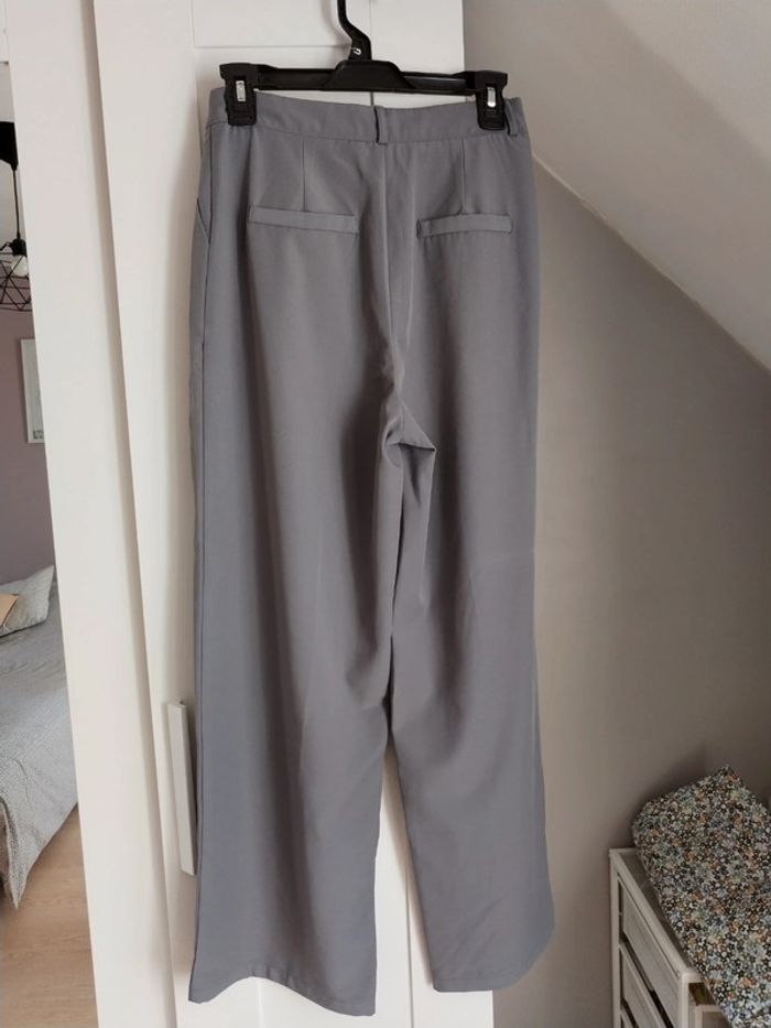 Pantalon droit gris - photo numéro 4