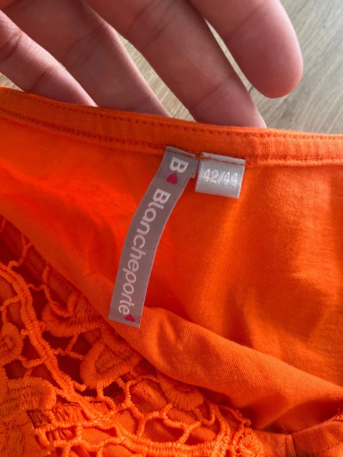 Haut orange - photo numéro 2