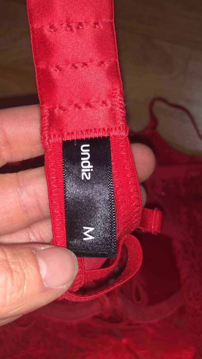 Bodies en dentelle rouge taille M undiz - photo numéro 4