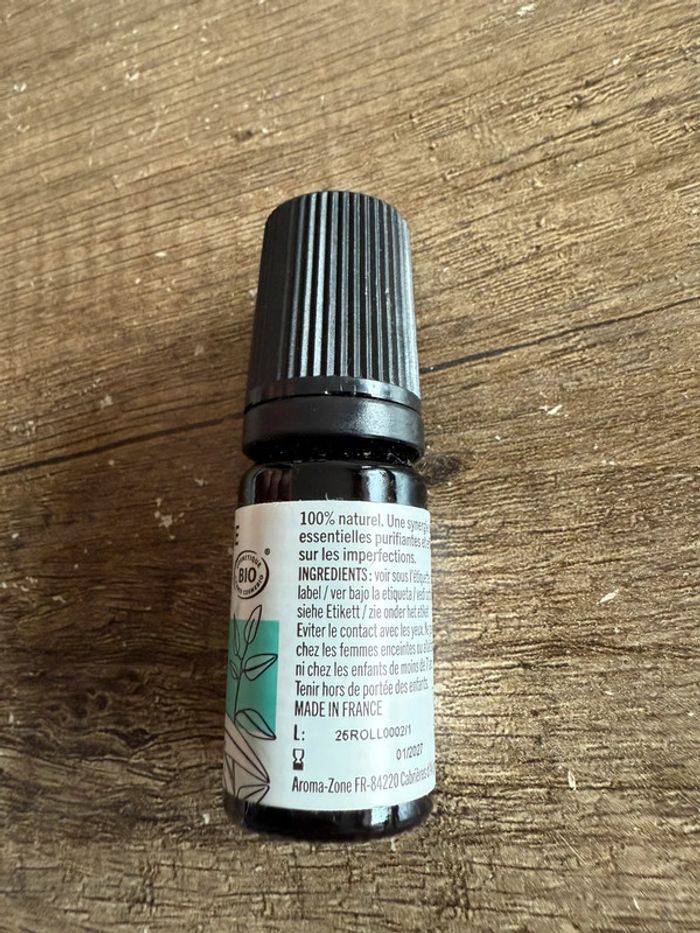 Roll on anti imperfections Aroma Zone - photo numéro 3