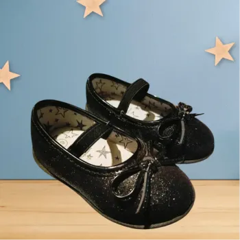 Magnifique ballerine noire doré taille 19