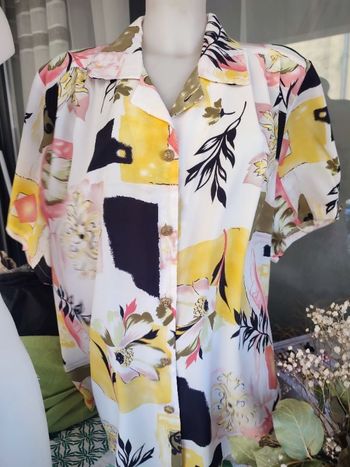 #kytie42femme. Chemise tunique manches courtes taille 42/44