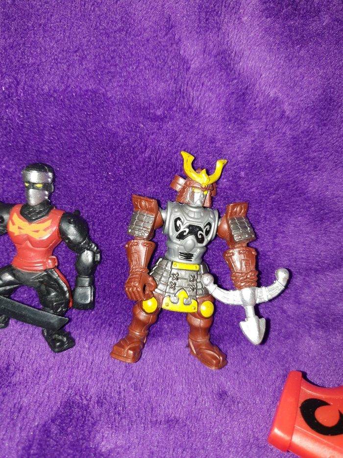 Lot de 7 ninjas + 2 offerts - photo numéro 5