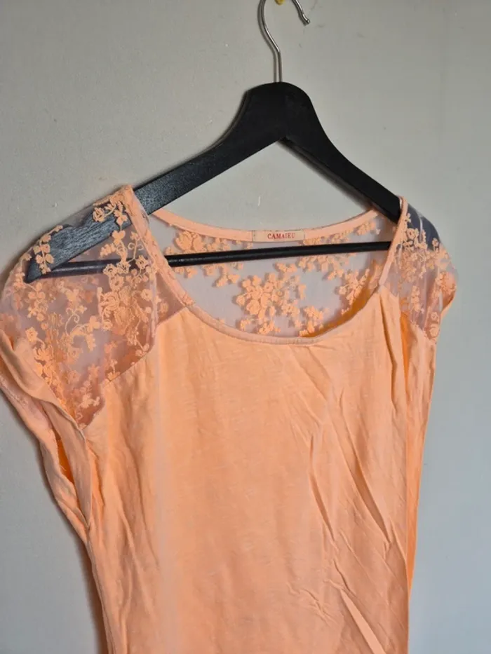 Tshirt camaïeu taille S - photo numéro 5