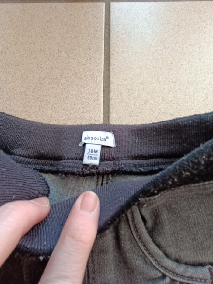 Lot pantalons 18m - photo numéro 9