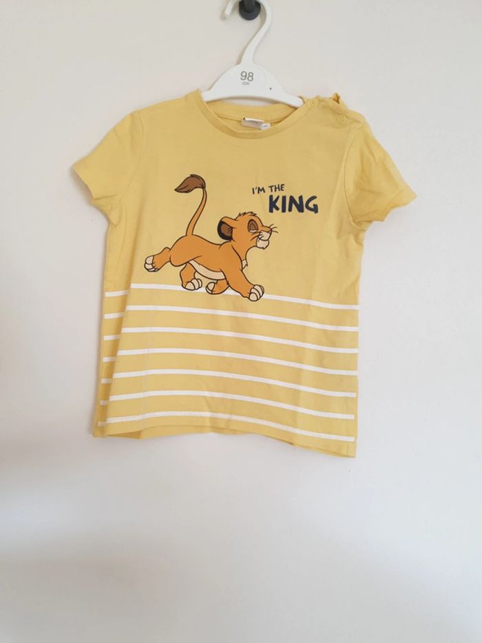 Tee-shirt Disney Baby 98 cm - Le roi lion