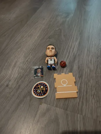 Figurine Nikola Jokic neuf - Zuru NBA Ballers