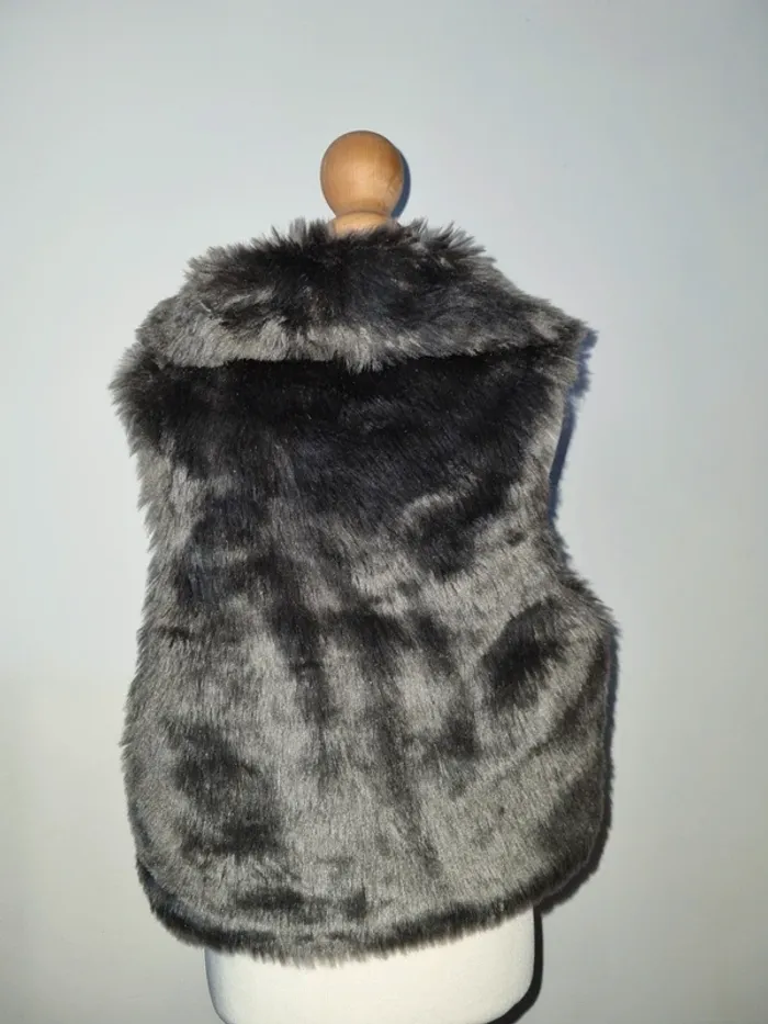 Gilet en fausse fourrure sans manches 4 ans Gémo - photo numéro 3