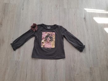 Tee shirt et chouchou assorti