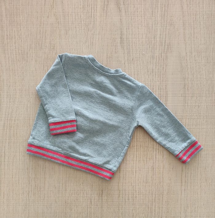 Pull motif monstre - photo numéro 5