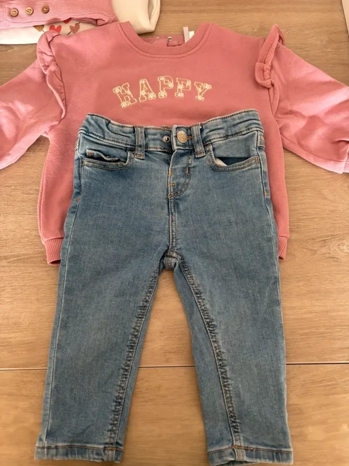2 tenues bébé fille 12mois - photo numéro 7