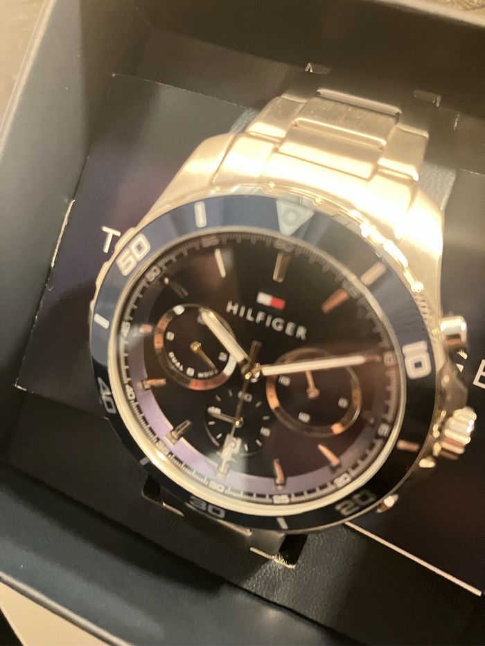 Montre tommy Jordan bleue neuve - photo numéro 4