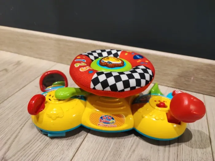 Mon baby volant tut tut bolide - photo numéro 3