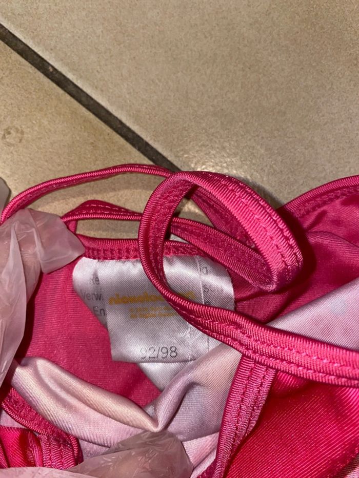 Maillot de bain, petite fille 36 mois - photo numéro 2