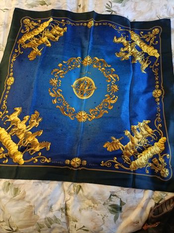 Foulard Hermes 90×90 Carrée vu