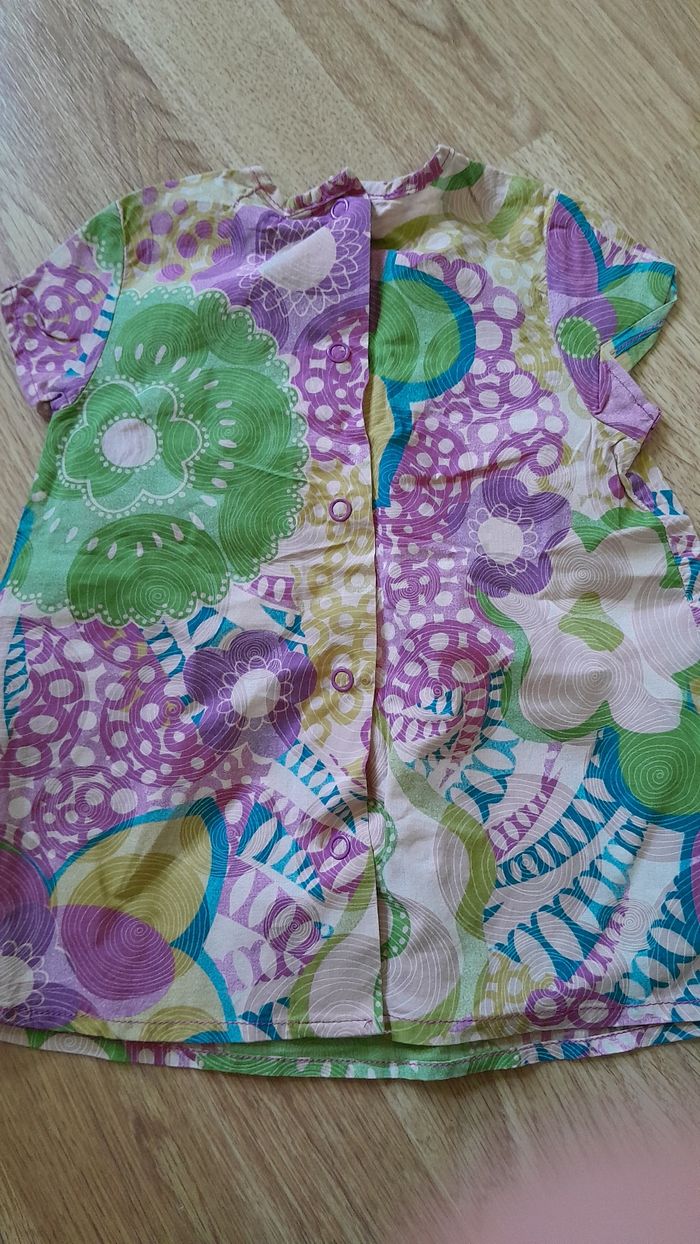 Robe pour bébé de 6 mois . - photo numéro 4