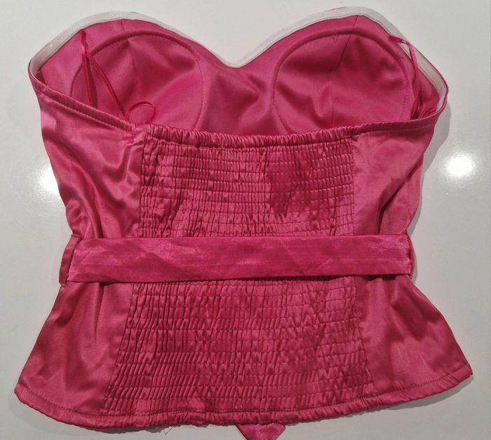 Top épaule dénudé - photo numéro 2