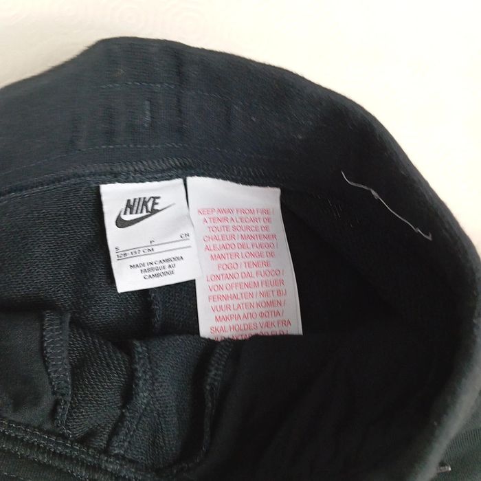 Short Noir Nike Enfant Taille S - photo numéro 4