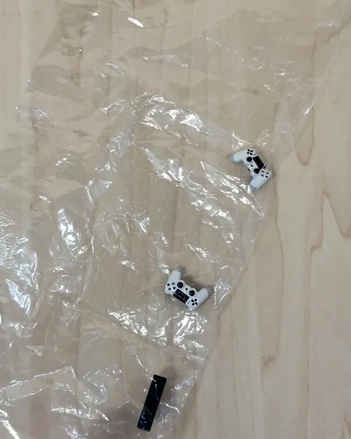 Set 2 gashapon PS4 PlayStation VR - photo numéro 5
