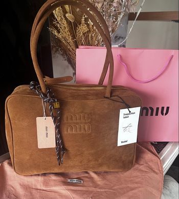 Sac miu miu excellent état comme neuf 🌹