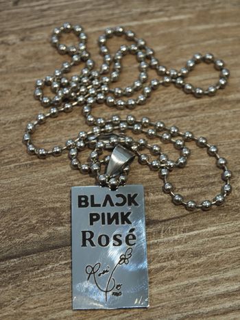 Collier Blackpink Rosé