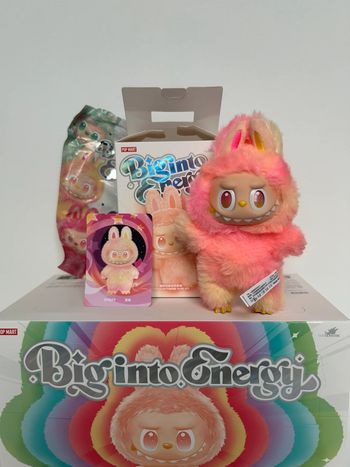 Labubu big into energy Pop mart - Loyalty