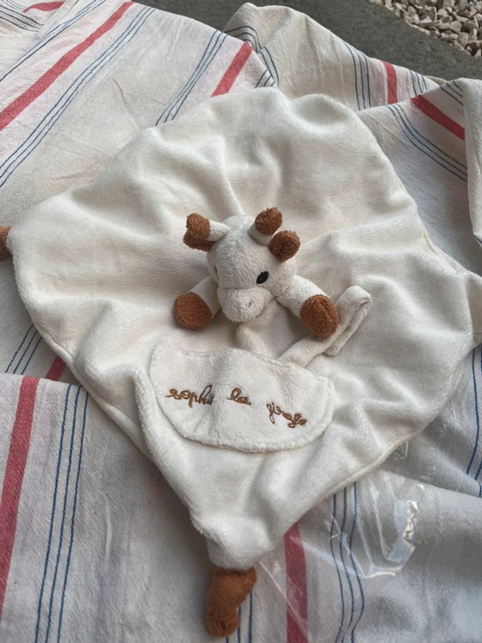 Doudou attache tétine Sophie la Girafe