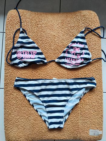 Maillot de bain 2 pièces Taille 44