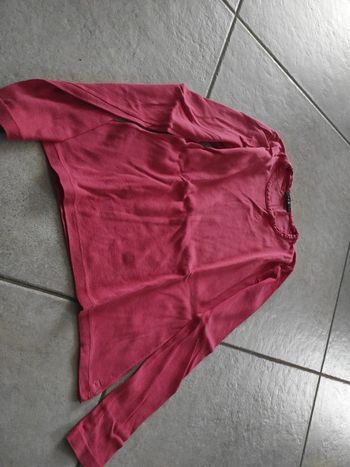 Tee shirt manches longues taille 1. Autre ton