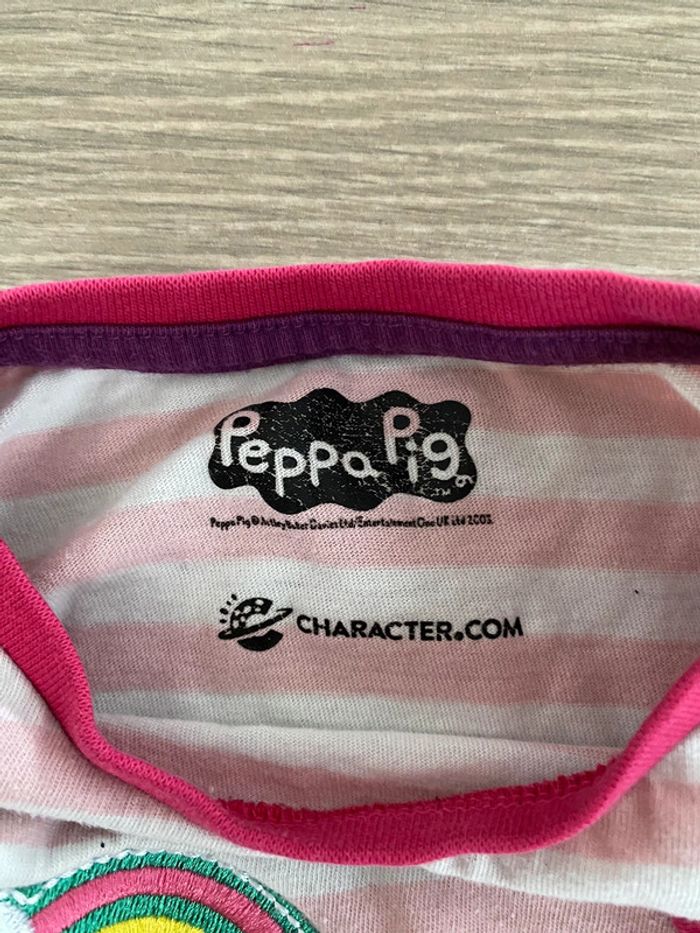 Teeshirt taille 4 ans - photo numéro 3