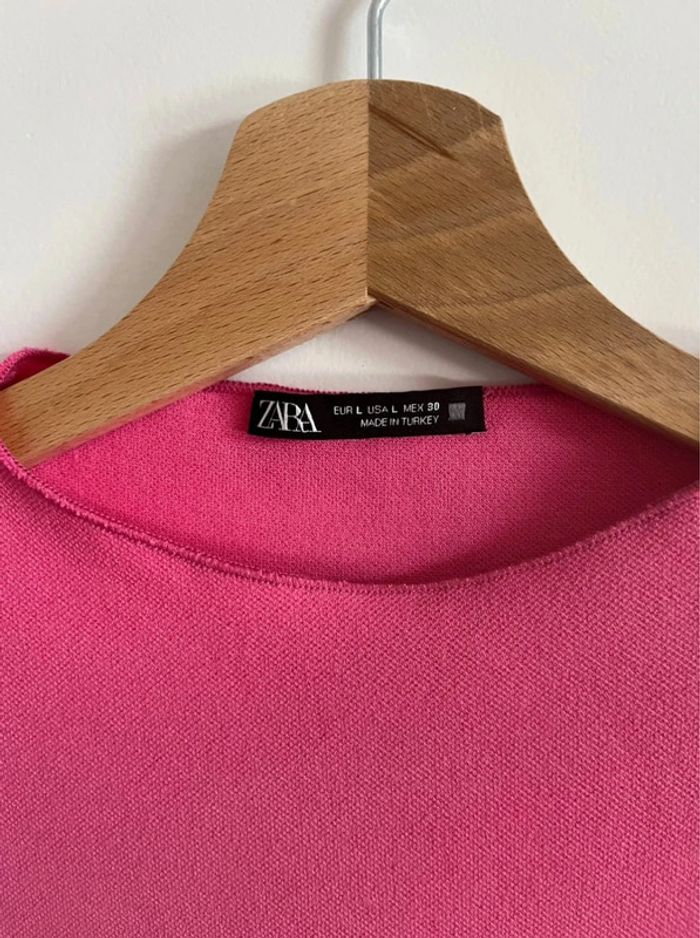 Robe rose moulante Zara - photo numéro 4