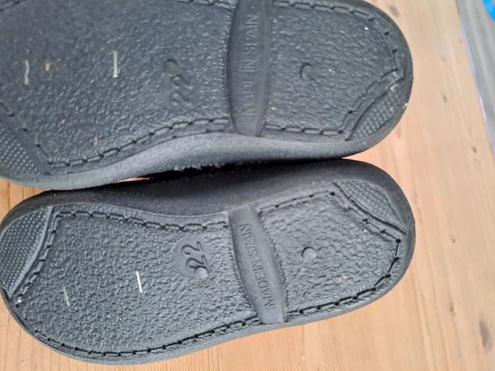 Chaussons enfant t 22 - photo numéro 2