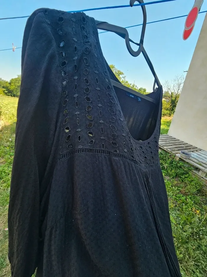 Blouse noir kiabi 50 52 femme - photo numéro 5