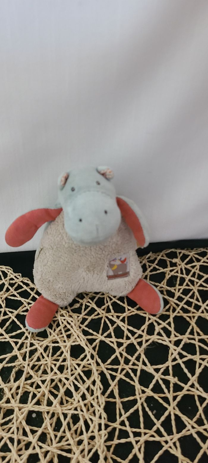 Doudou hippopotame MOULIN ROTY Les Papoum hochet grelot beige bleu 19 cm - photo numéro 3