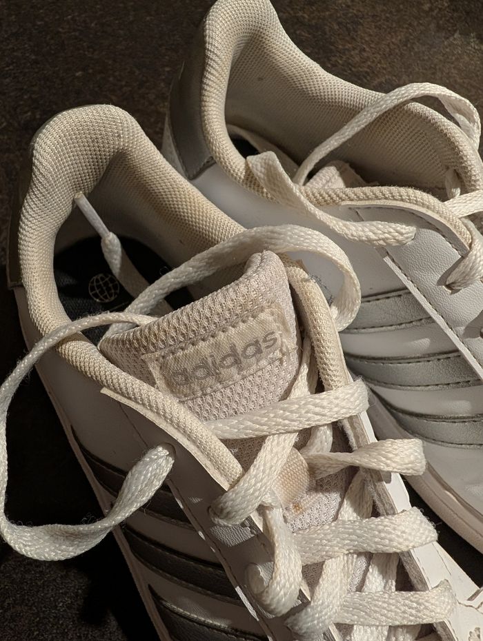 Basket blanche Adidas 37 1/3 - photo numéro 5