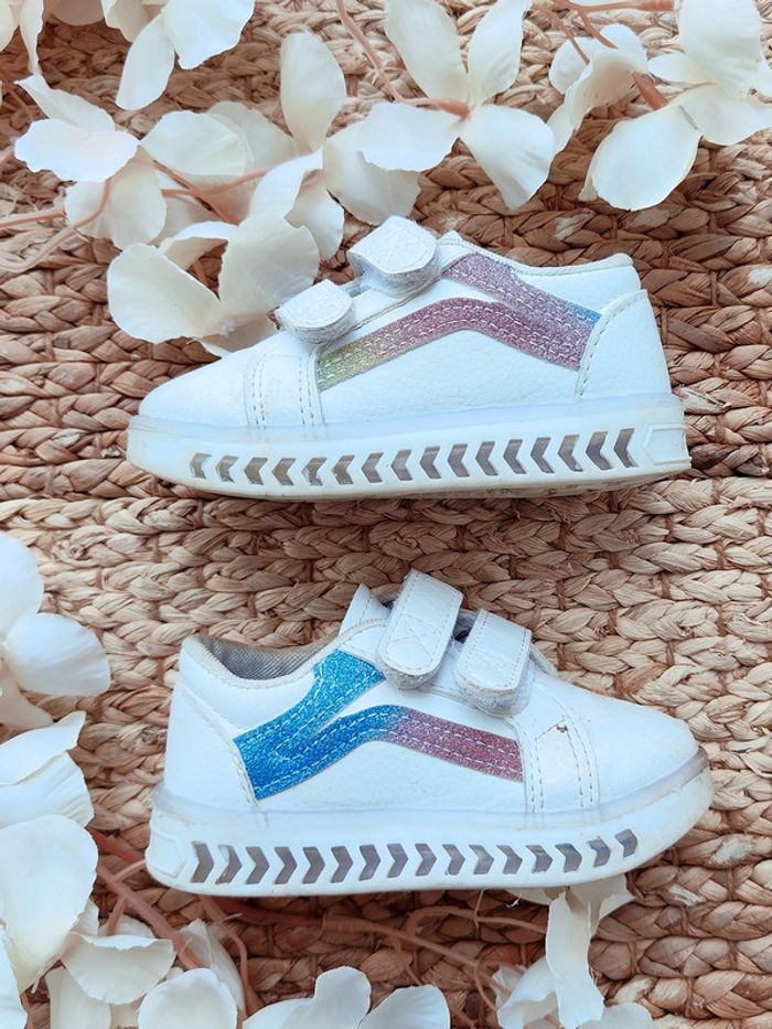 Baskets à scratch taille 22
