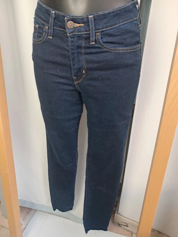 Levi's jean T.36/38 en tbe - photo numéro 2